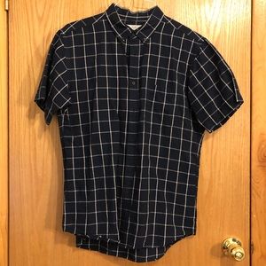 Uniqlo Men’s Short Sleeve Button Down Shirt